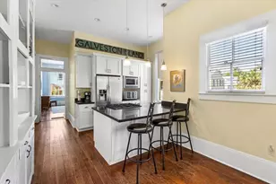 1427 Winnie St, Galveston, TX 77550 - Photo 16