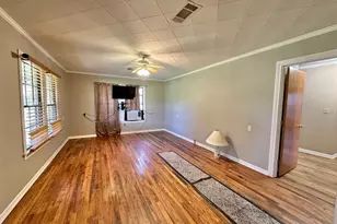 2812 Reins Rd, Beaumont, TX 77713 - Photo 8