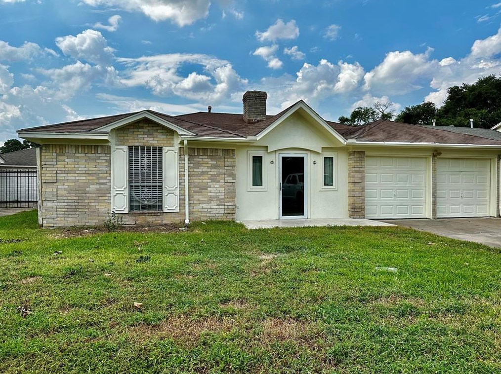 12823 Stillington Dr, Houston, TX 77015-2014