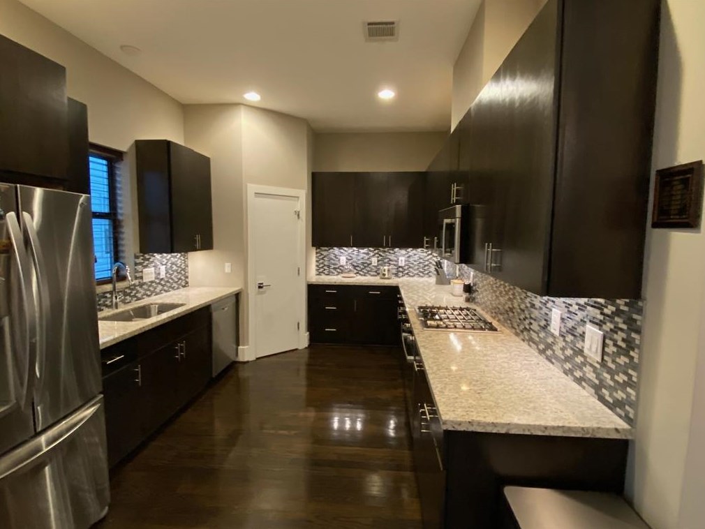 2217 St Emanuel St, Houston, TX 77003