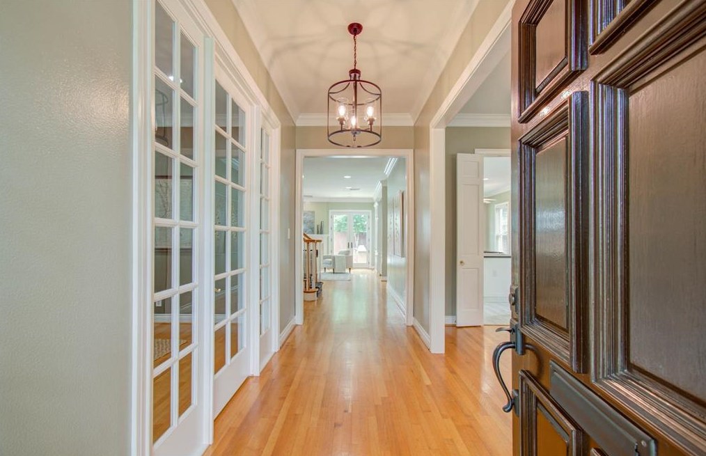 4130 Villanova St, Houston, TX 77005-3527