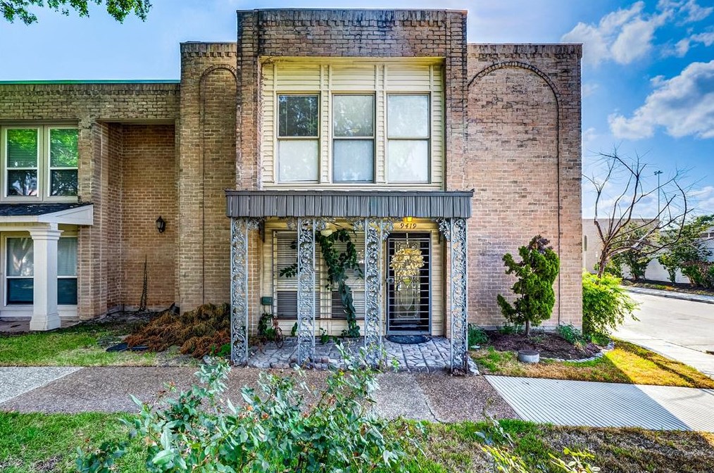 9419 Bassoon Dr, Houston, TX 77025