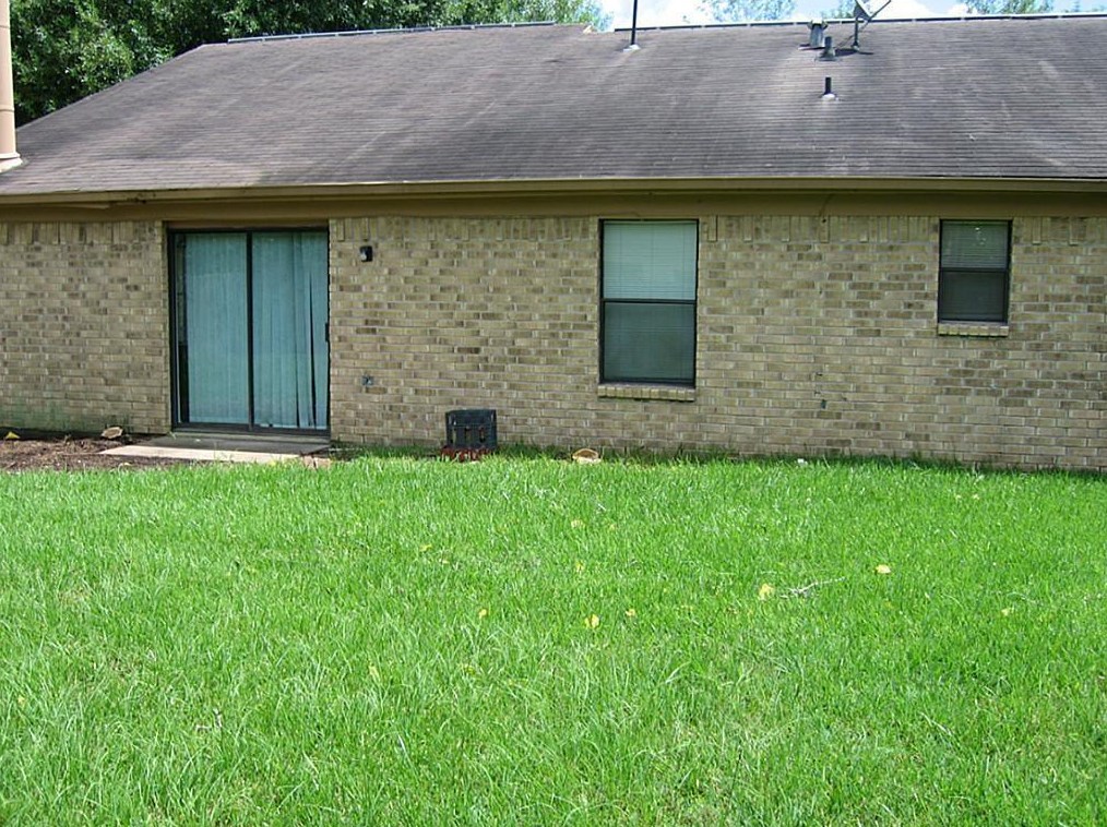 16610 Quail Park Dr, Missouri City, TX 77489