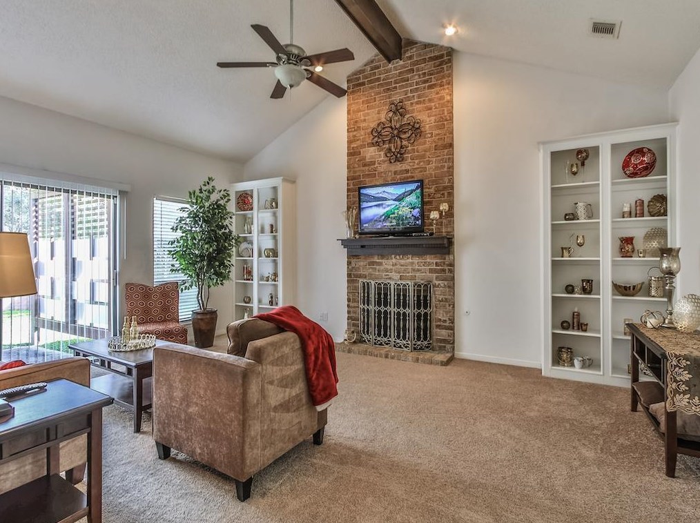 14707 Silver Sands St, Houston, TX 77095