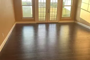 205 Rue Orleans St, Baytown, TX 77520 - Photo 2