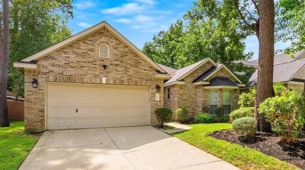 66 N Creekmist Pl, Conroe, TX 77385