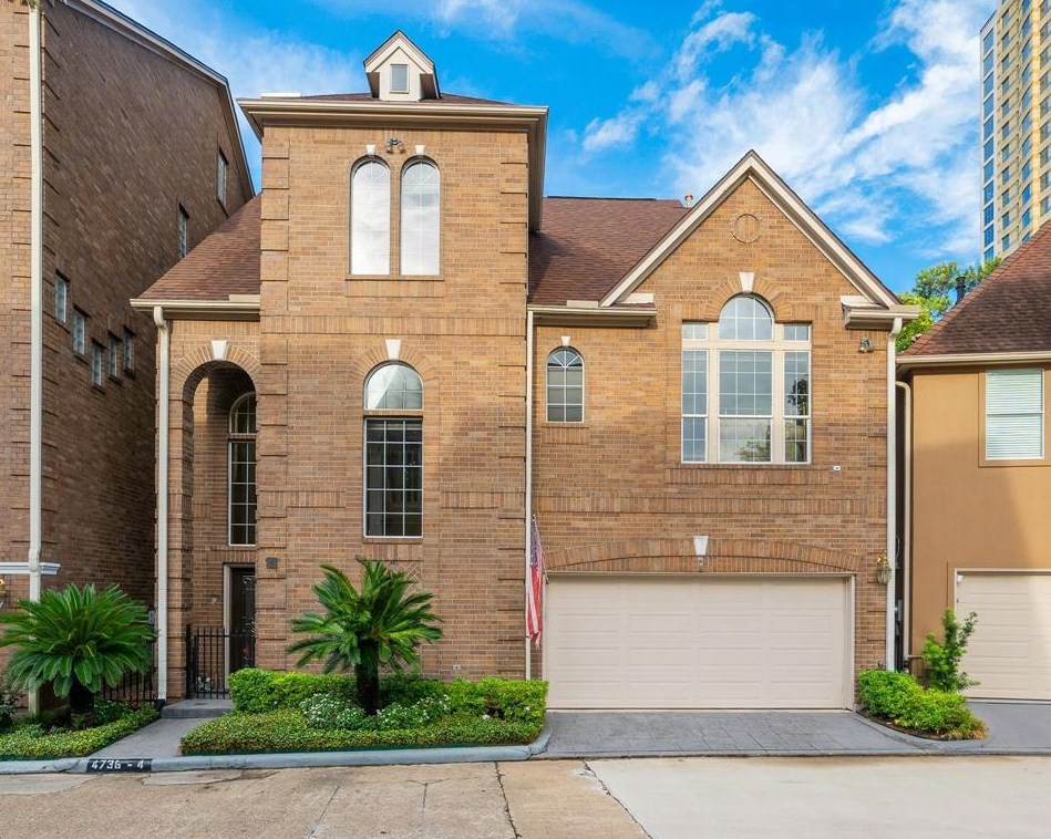 4736 Post Oak Timber Dr, Houston, TX 77056-2254