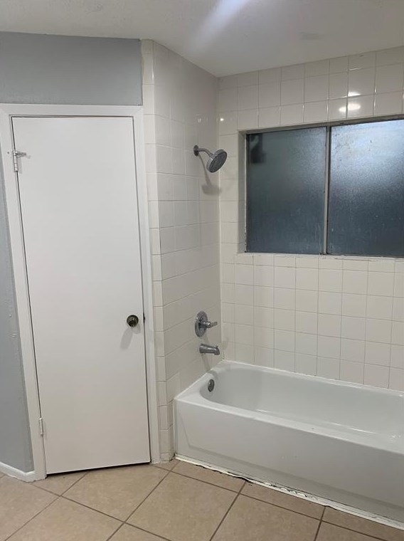 17014 Costero Dr, Houston TX  77083-3668 exterior