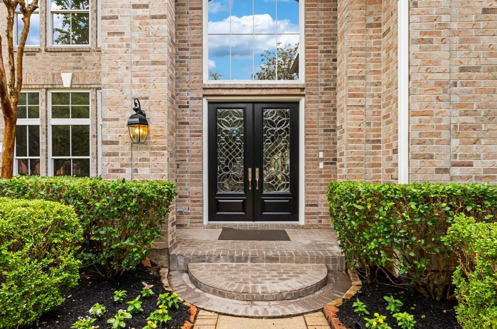 4000 Ashton Villa Ct, Sugar Land, TX 77479-3824