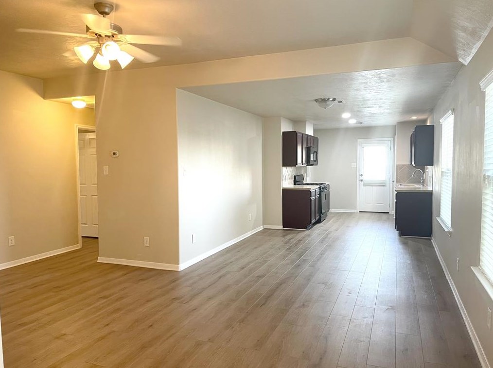 21527 Falvel Misty Dr, Spring TX  77388-2513 exterior