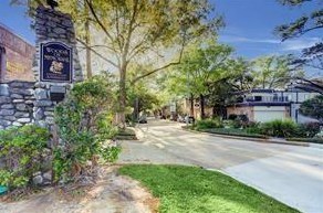 15119 Kimberley Ct, Houston TX  77079-5128 exterior