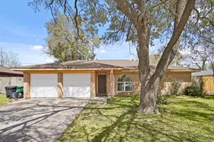 135 Mill Stream Ln, Houston, TX 77060 - Photo 1