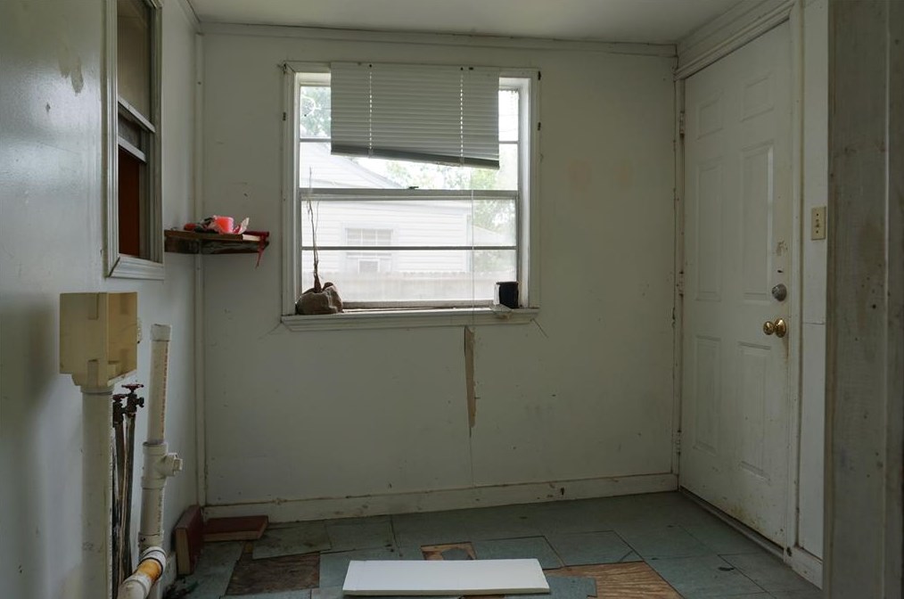 6642 Kernel St, Houston TX  77087-1516 exterior