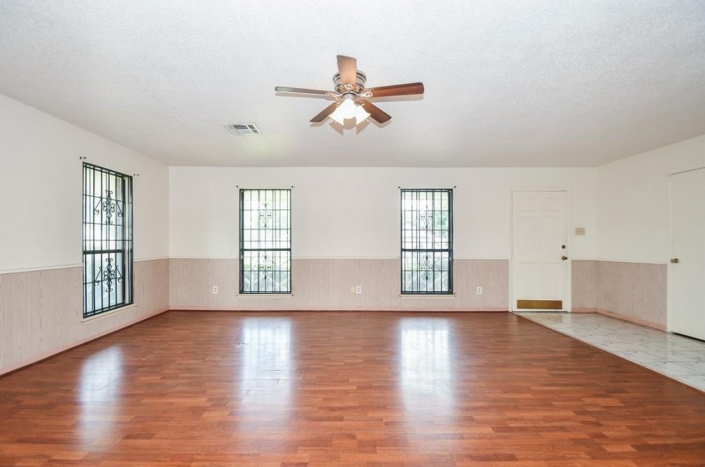 11322 Birdwing Ln, Houston, TX 77067-2800