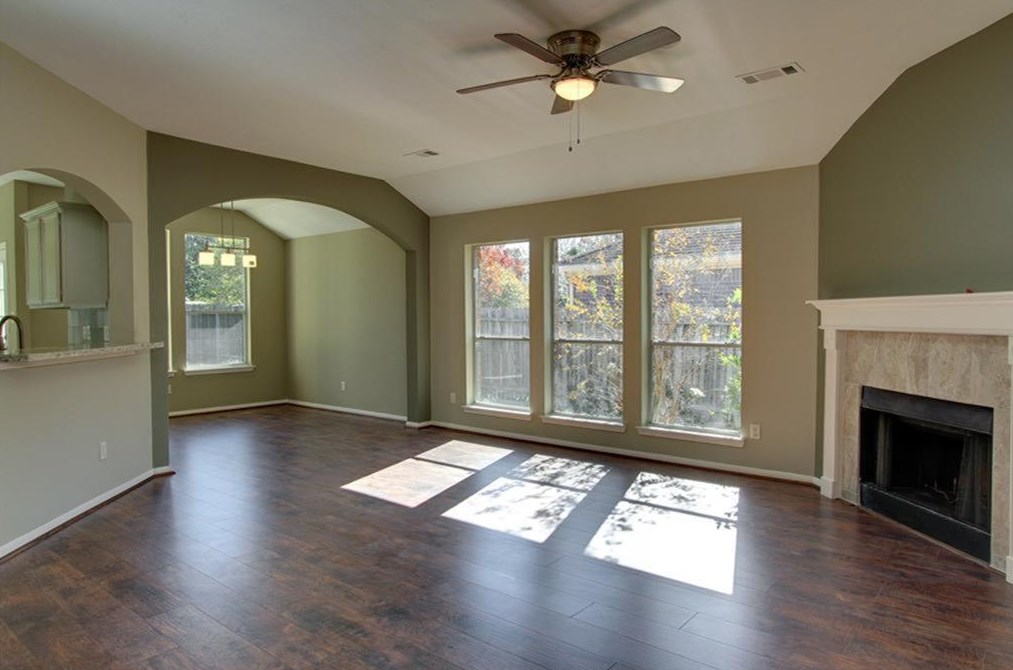 1515 Ashton Village Dr, Spring, TX 77386-2585