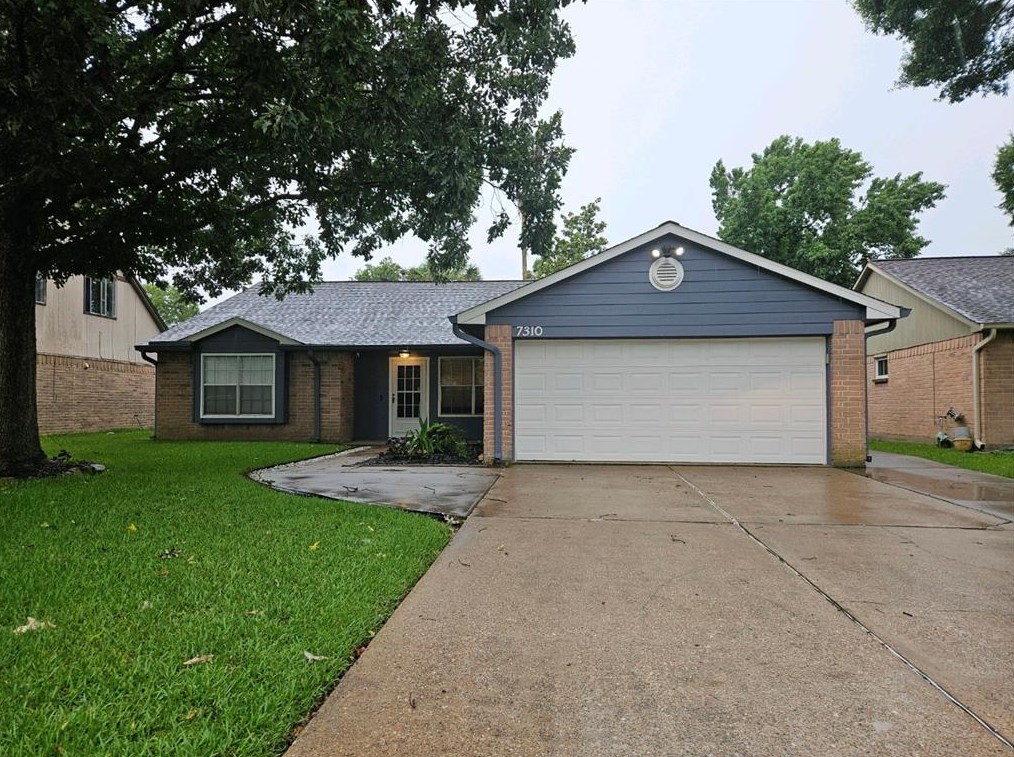 7310 Echo Pines Dr, Humble, TX 77346-3192