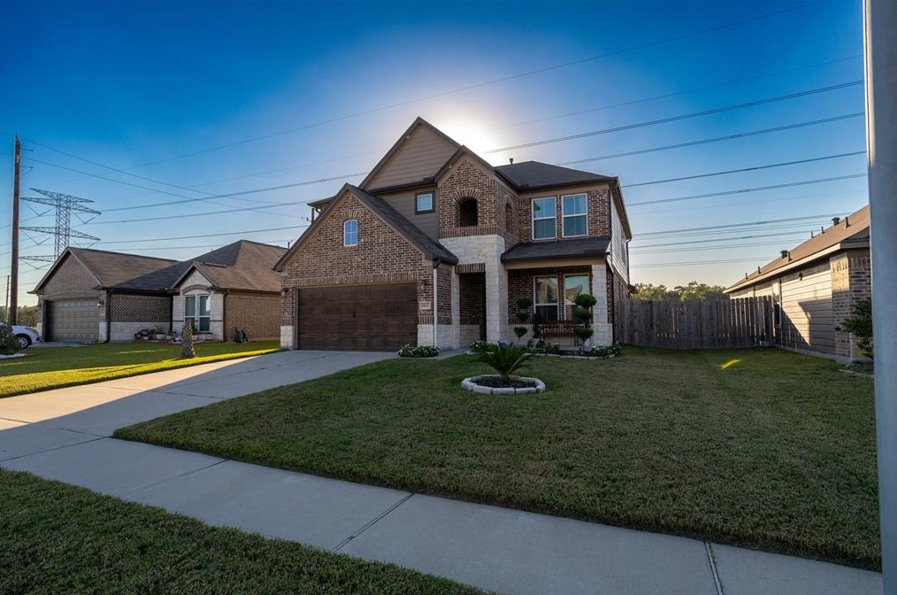 11607 Green Coral Drive, Houston, TX 77044