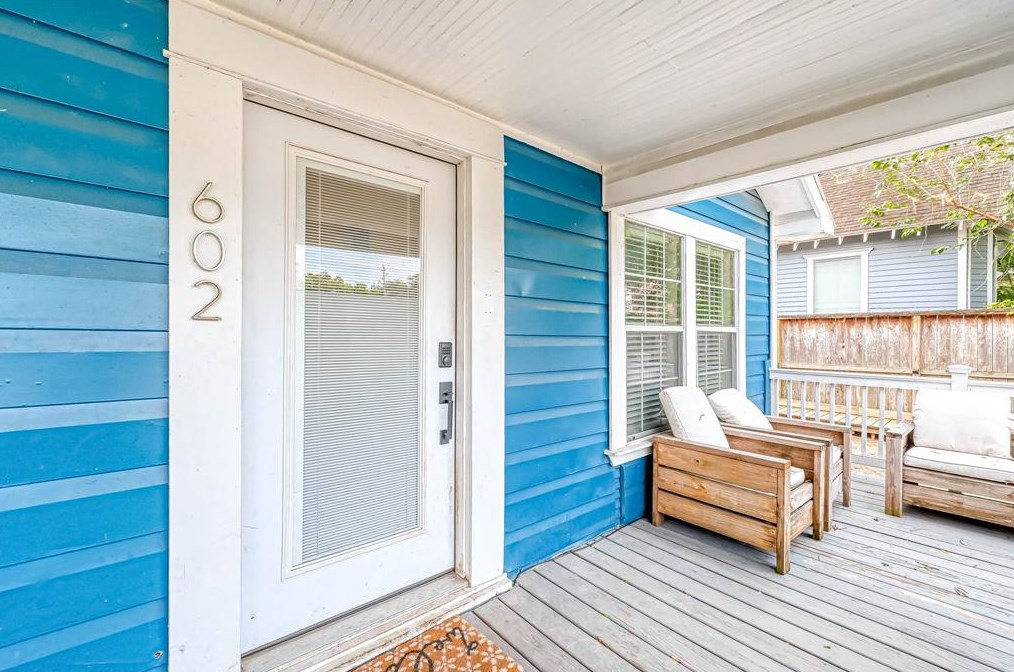 602 Vincent St, Houston TX  77009-4640 exterior