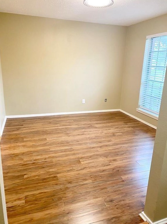 6129 Silver Leaf Dr, League City, TX 77573