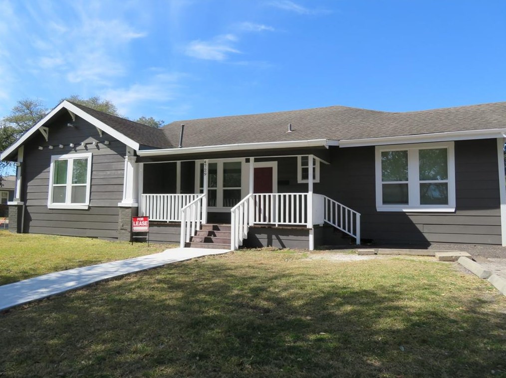 4729 Walker St, Houston, TX 77023