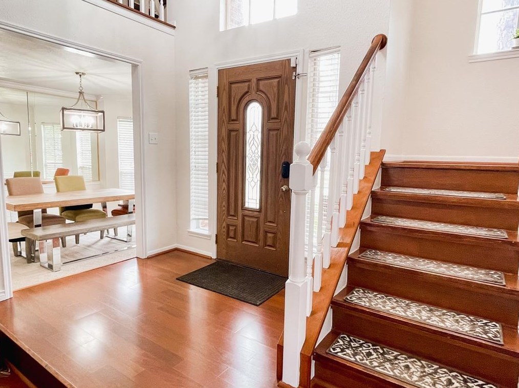 1414 New Cedars Dr, Houston, TX 77062-2279