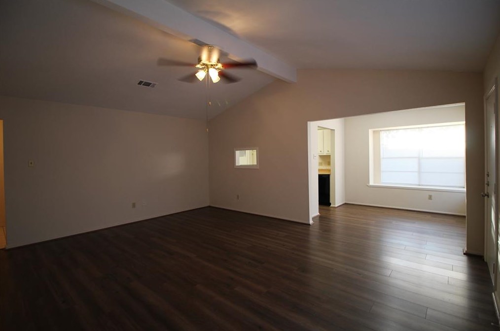 7610 Bubbling Spring Ln, Houston, TX 77086