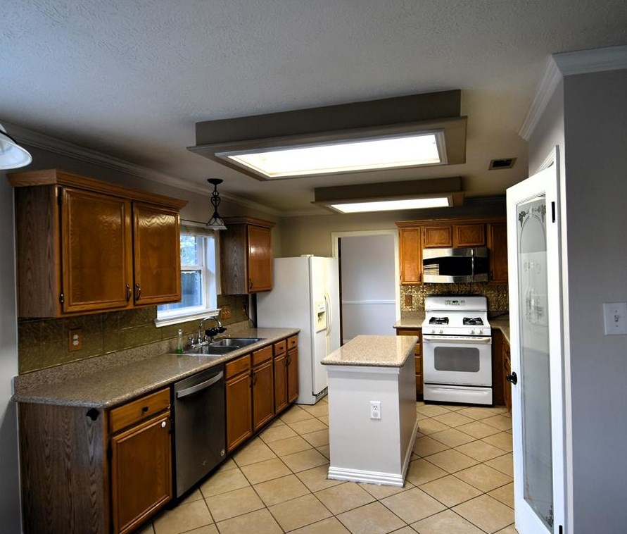 22402 Rangeview Dr, Katy TX  77450-3341 exterior