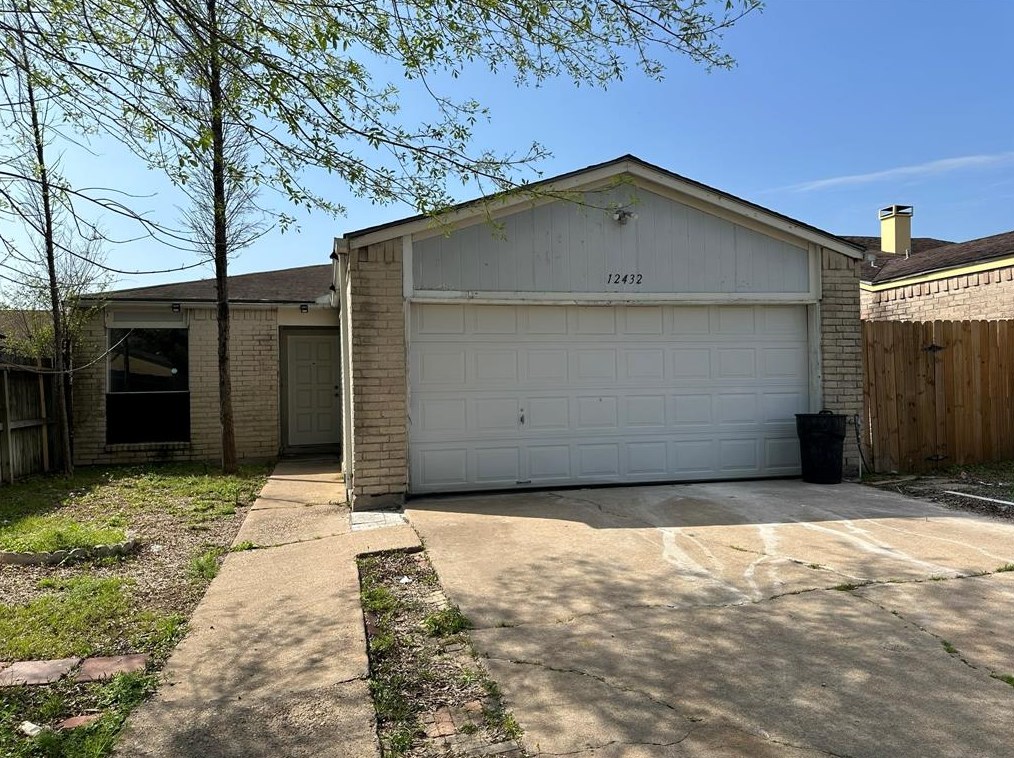 12432 Newbrook Dr, Houston, TX 77072-3912