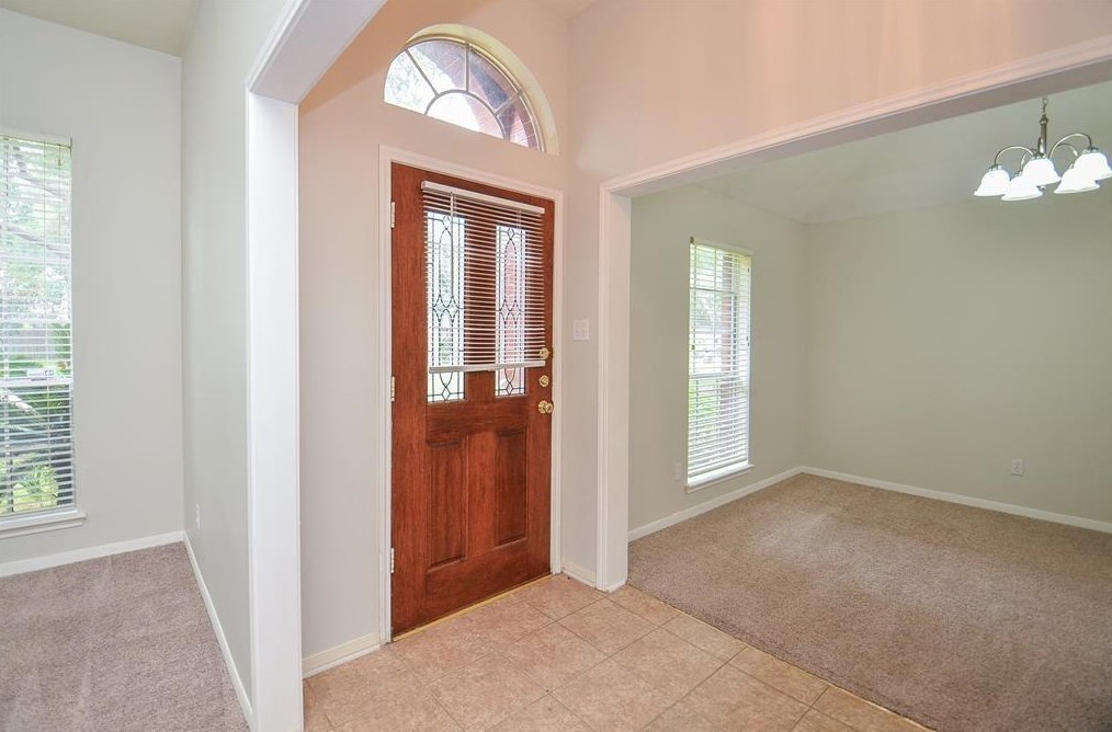 7115 Pembrough Ln, Katy, TX 77494-7013