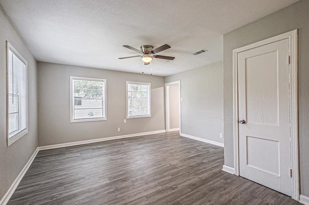 1539 Pleasantville Dr, Houston, TX 77029