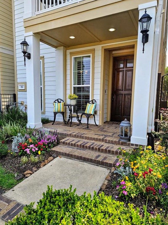 182 W Breezy Way, Spring, TX 77380