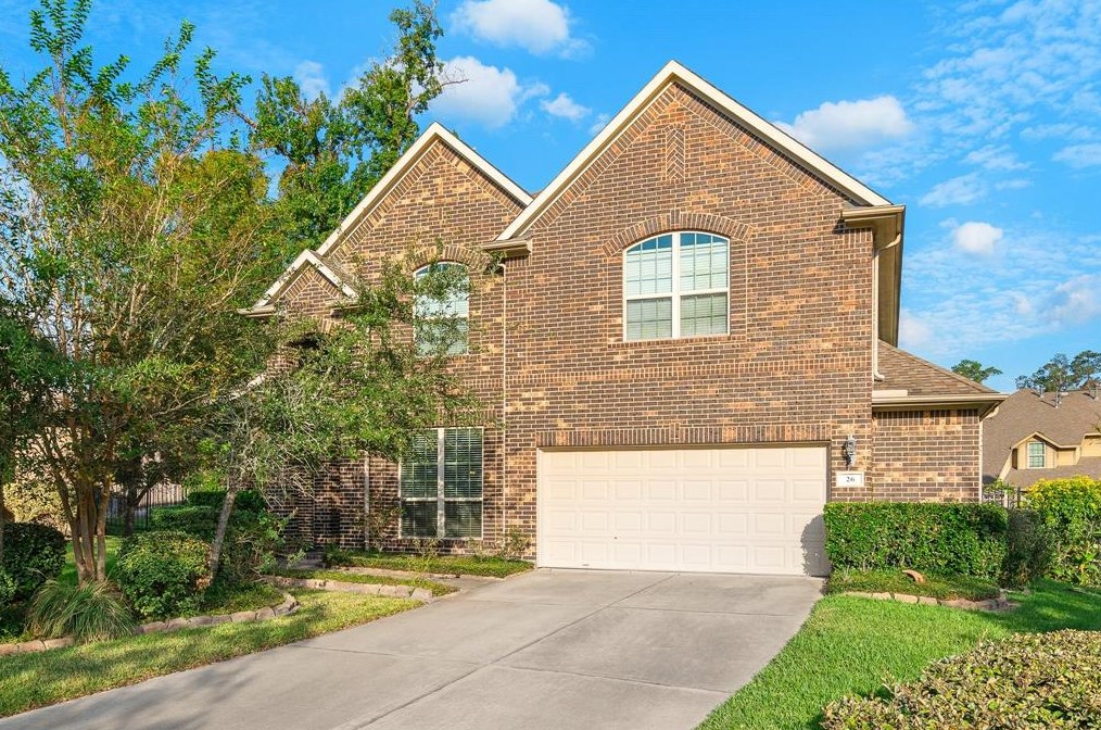 26 Shire Glen Pl, Magnolia, TX 77354