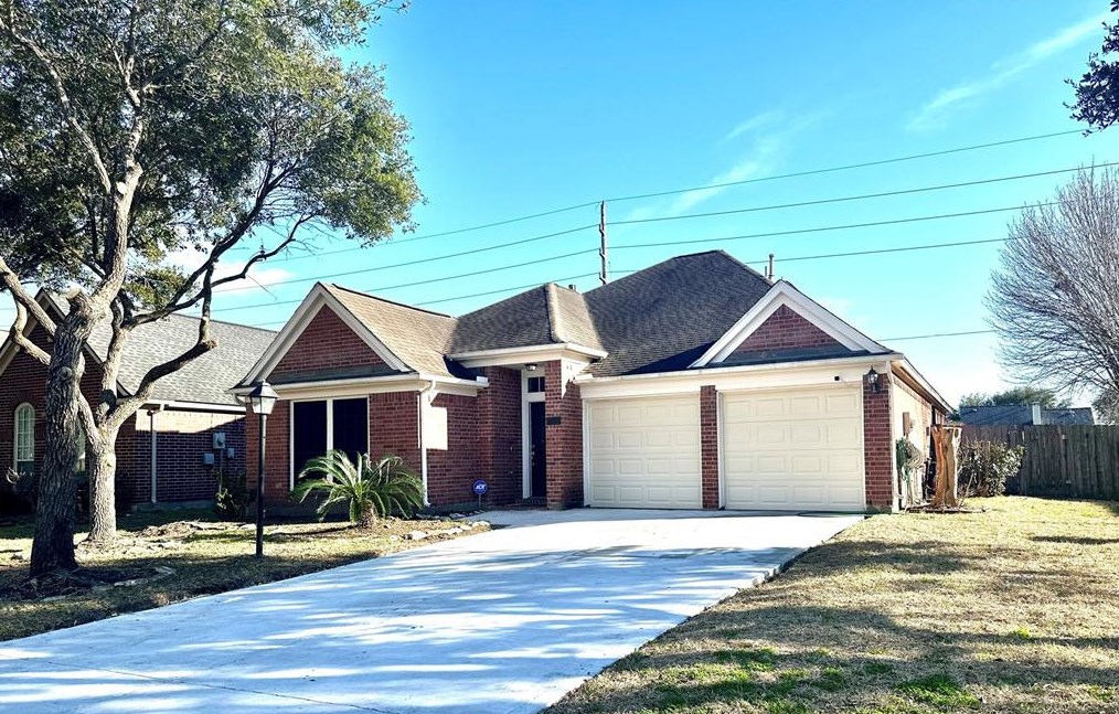 12411 Shadowvista Dr, Houston, TX 77082