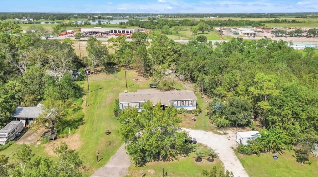 1210 Old Galveston Rd, Alvin, TX 77511