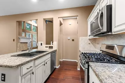 70 Harvest Wind Place, The Woodlands, TX 77382 - Photo 18