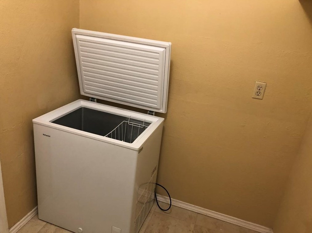 18 April Pt Dr, Montgomery TX 77356-8873 exterior