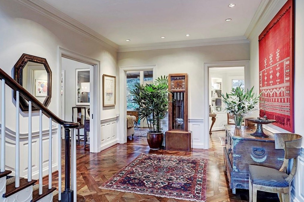 2187 Troon Rd, Houston TX  77019-1511 exterior