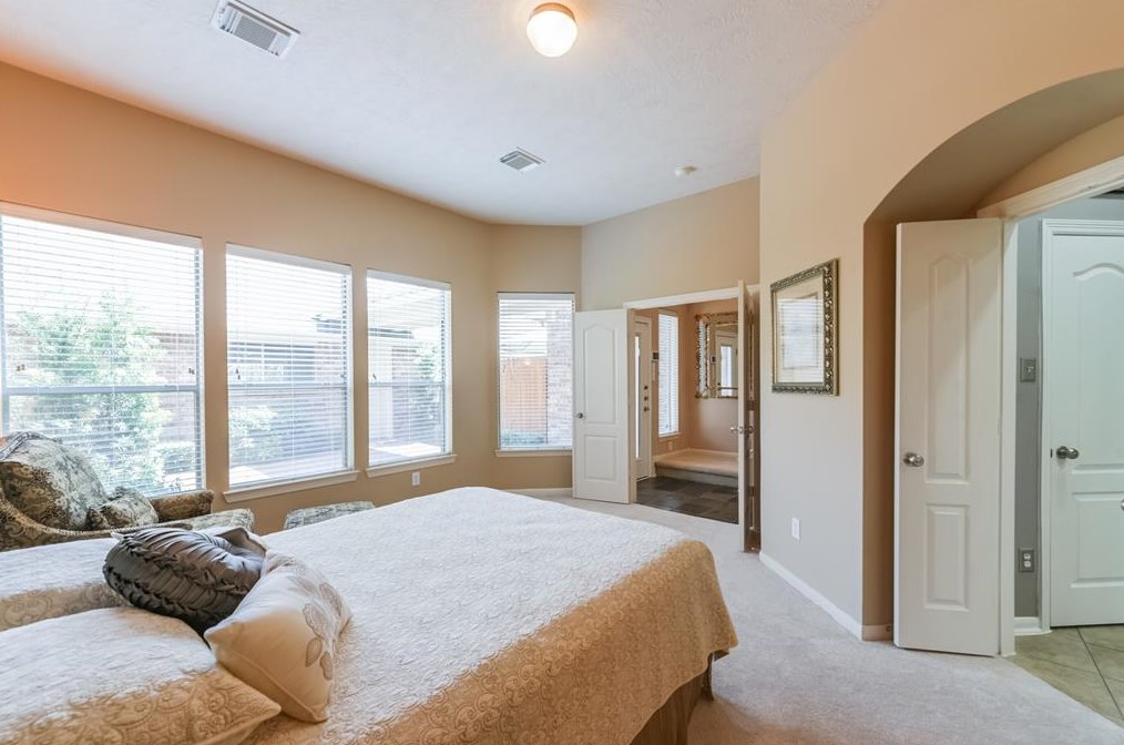 17731 Skyline Arbor, Houston TX  77094-1273 exterior