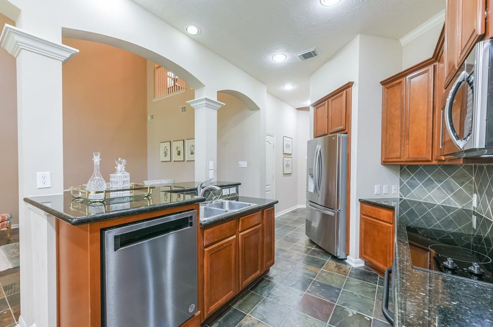17731 Skyline Arbor, Houston TX  77094-1273 exterior