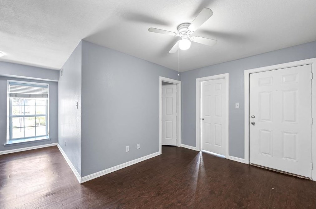 735 W Cavalcade St #11, Houston, TX 77009