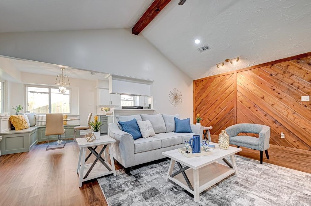 6111 Egypt Dr, Pasadena TX 77505-4017 exterior