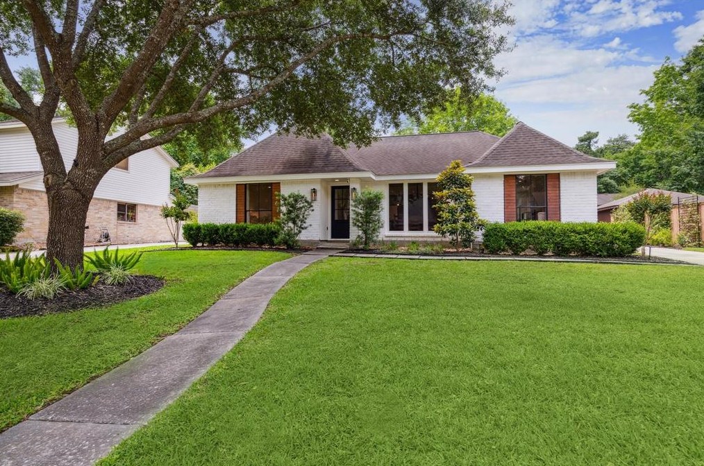 3307 Grove Terrace Dr, Humble, TX 77345-1155