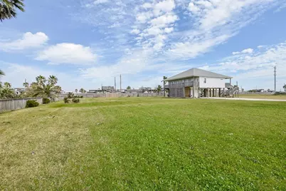 18203 Shaman Drive, Galveston, TX 77554 - Photo 6