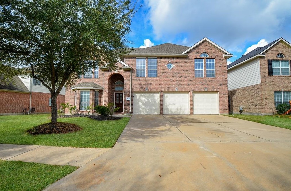 9827 Brick Village Dr, Houston, TX 77095-5073