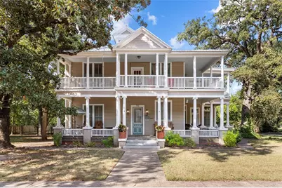 712 Lamar Avenue, Crockett, TX 75835 - Photo 1