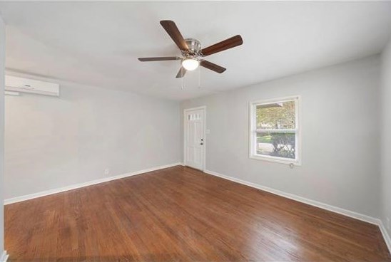 4425 Jefferson St, Houston TX  77023-3521 exterior