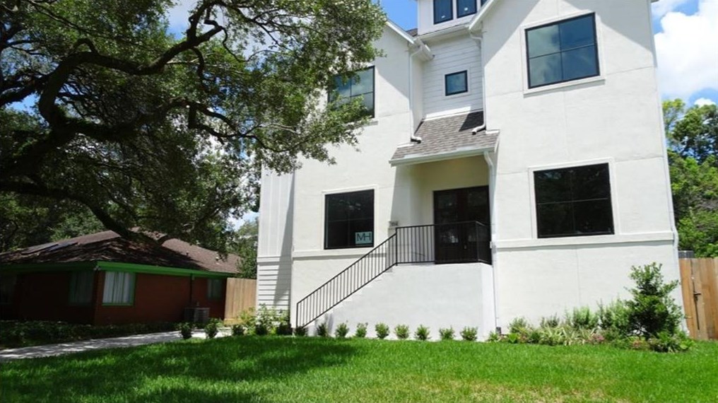 3714 Grennoch Ln, Houston, TX 77025-2406