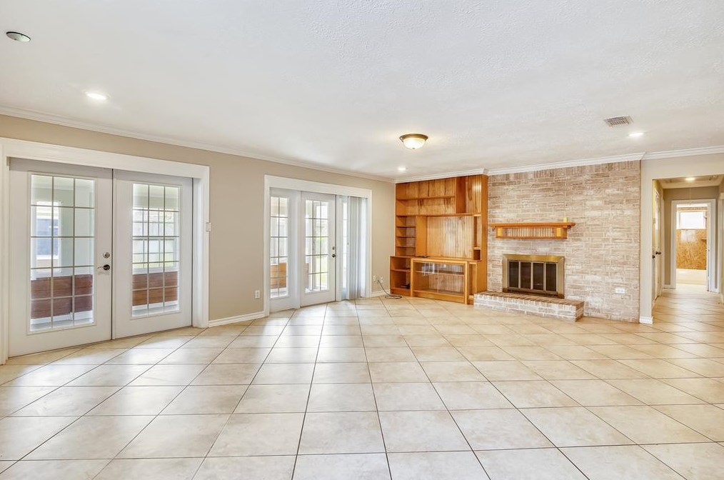 8314 Snowbank Dr, Houston TX  77064-8240 exterior