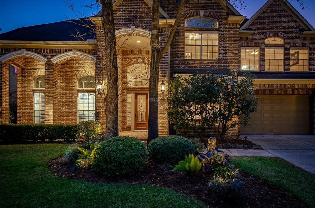 74 Veilwood Cir, Spring, TX 77382-4505