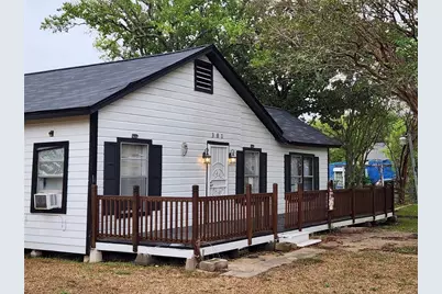 301 N Avenue D, Freeport, TX 77541 - Photo 2